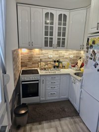 Nekretnina: Prodaje se trosoban stan na odličnoj lokaciji ID#6887