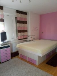 Nekretnina: Trosoban pet friendly stan na Limanu 2! ID#6881