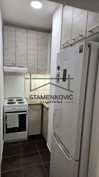 Nekretnina: Prelep jednoiposoban stan -Socijalno ID#6877