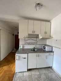 Nekretnina: Izdaje se veoma lep komforan stan na Novoj Detelinari! ID#6868