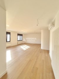 Nekretnina: Zemun, centar, nov, 4.0, svetao, moderan ID#10133