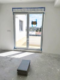 Nekretnina: Zvezdara teatar, nov, 4.0, izuzetan pogled, garaža ID#10004