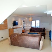 Nekretnina: Lekino brdo, Lazara Tasića, nov, lux, 4.0 ID#9752