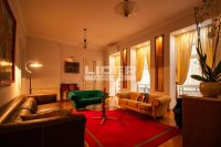 Nekretnina: Sofisticiran, renoviran salonac! ID#2220