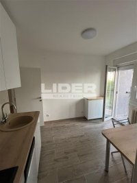 Nekretnina: Svetao dvosoban stan u centru Beograda – Maršala Birjuzova ID#99552