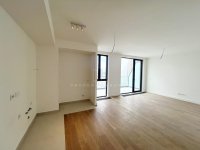 Nekretnina: BW Eterna, dvostran, pogodan za pp, odmah useljiv ID#4131