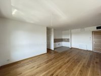 Nekretnina: kvalitetan, nov - otvoren pogled na grad ID#4081