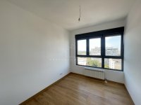 Nekretnina: kvalitetan, nov - otvoren pogled na grad ID#4081