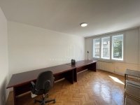 Nekretnina: Centar, funkcionalan za PP, odmah useljiv ID#3796