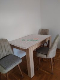 Nekretnina: 1.5 soban, 42 m2, Grbavica, Trg 27.marta, 1.sprat ID#1295