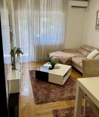 Nekretnina: 2-soban, 47m2, lux, prodaja sa kompletnim nameštajem, Koste Racina ID#1297