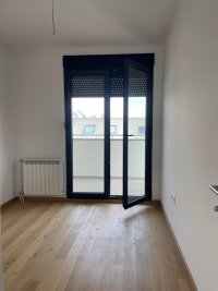 Nekretnina: Troiposoban stan, NOVI SAD, NOVA DETELINARA