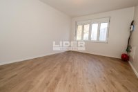 Nekretnina: Centar, lux kompletno sređen ID#134587