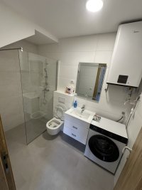 Nekretnina: Prodajem nov uknjizen stan na Novoj Detelinari