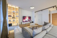 Nekretnina: Wellport, moderan, namešten, odmah useljiv ID#4196