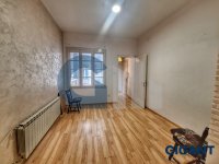 Nekretnina: STARI GRAD Maršala Birjuzova ID: 88132142