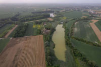 Nekretnina: Etno imanje - Privatno jezero, 3 ribnjaka 16,3 hektara zemlje na prodaju