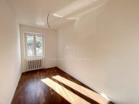 Nekretnina: Odlična lokacija, useljiv, mereno 95m2, plus vinski podrum 10m2 ID#4200