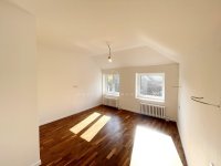 Nekretnina: Odlična lokacija, useljiv, 85m2 mereno + 60m2 terasa ID#4199