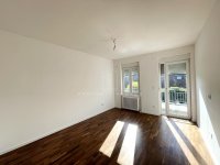 Nekretnina: Odlična lokacija, useljiv, mereno 104m2, velika terasa ID#4198