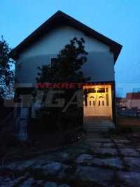 Nekretnina: OKOLNO MESTO-PARAĆIN Džemala Bijedića ID: 826842501