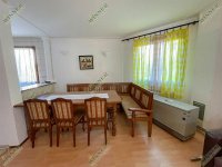 Nekretnina: Izdaje Se Trosoban Stan U Kući – Zemun, Sava Kovačevića, Mozerova Ulica ID#1411