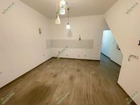 Nekretnina: Izdaje Se Renoviran Stan 45m² U Zemunu, Sava Kovačević ID#1410