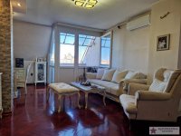 Nekretnina: Banjica, Bulevar oslobođenja 122m2 ,3 lođe cg