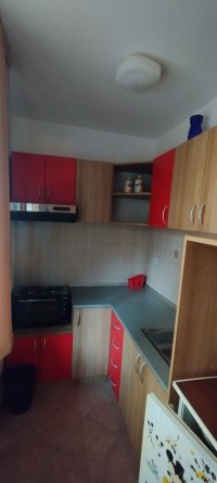 Nekretnina: Prodajem stan pored akva parka Raj Vrnjacka Banja