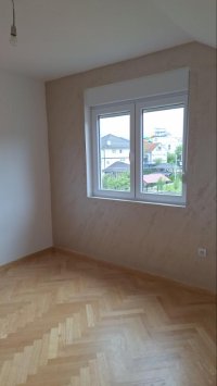 Nekretnina: Na prodaju stan u Vrnjackoj Banji moze kupovina na kredit 