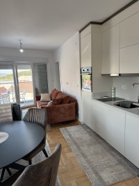 Nekretnina: Stan u samom centru Vrnjacke Banje kompletno namesten 