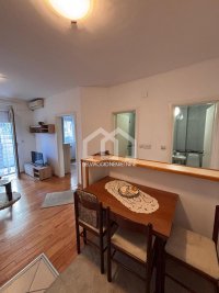 Nekretnina: Vračar, Hram, 1.5, 45 m2, T, namešten, odličan, I, lift, cg, novija zgrada ID#1054