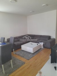 Nekretnina: Julino brdo, Zmajevačka, 40m2, terasa, parking mesto ID#1585