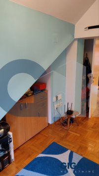 Nekretnina: ZVEZDARA Miroslava Jovanovića ID: 821821454