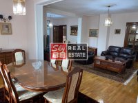 Nekretnina: 6,0  Dedinje , Beli Dvor , odlican stan u vili , dvoriste , garaza ID#2452