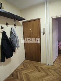 Nekretnina: Stan na top lokaciji, u veoma urednoj zgradi sa 2 lifta ID#135102