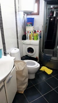 Nekretnina: Prodajem renoviran jednosoban stan na ZABJELU-Splitska zgrada, 57m2