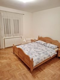 Nekretnina: Boleč, novija, spratna 6.0 kuća, opremljena, plac 4,5 ari ID#10316