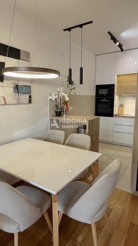 Nekretnina: Vračar, Cerska, nov, moderan, 2.0, opremljen ID#10317