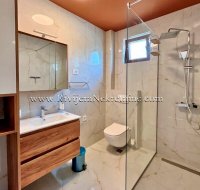 Nekretnina: Na prodaju dvosoban stan sa pogledom na more Tivat