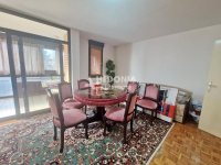 Nekretnina: Cerak, Jablanička, 3.5, dvostran, svetao ID#10319