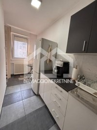 Nekretnina: Čukarička padina, 2.5, 74m2, 2L, III sprat, lift, ukinjižen ID#1059