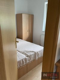 Nekretnina: MANJI JEDNOIPOSOBAN BLIZU SAJMA