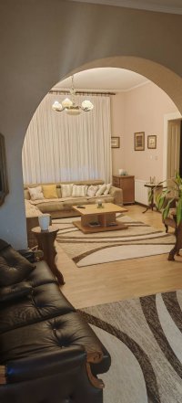 Nekretnina: Prodaju se dve kuce na placu u Backoj Topoli