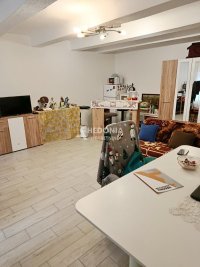 Nekretnina: Zemun, Centar, 2.0, dve stambene jedinice ID#10302