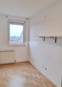 Nekretnina: Vojvode Vlahovića, nov, 2.0, renoviran, parking ID#10357