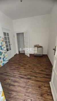 Nekretnina: Dvosoban salonac na odličnoj lokaciji ID#135549