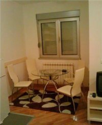 Nekretnina: Namesten 1.0 stan kod Vukovog spomenika