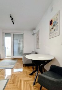 Nekretnina: Banjica, Radomira Markovića, 36m2+garažno mesto