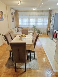 Nekretnina: Zemun, Karlovačka, 3.0, adaptiran ID#10371